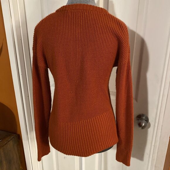 Say What Sweater Women’s Size Small Orange V Neck Tied Long Sleeve Pullover - Picture 5 of 9